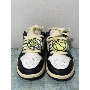 Nike Air Jordan 1 Low SE Women's Basketball Shoes Size 6.5 Anthracite/Luminous G